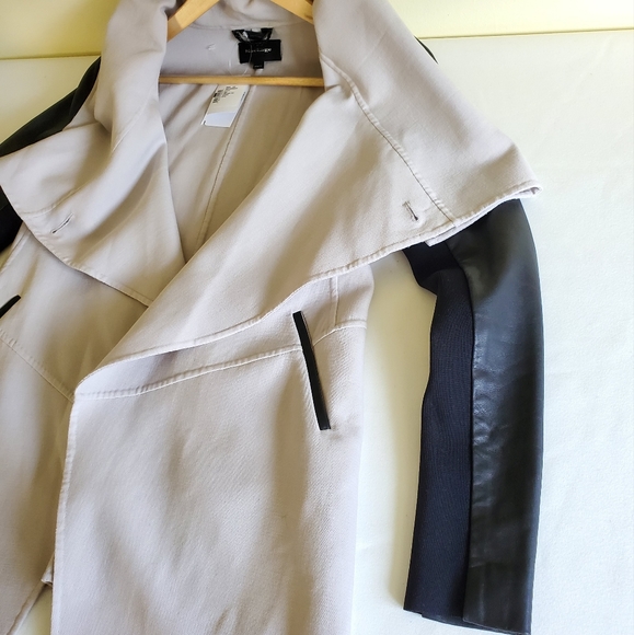 NWT$750 Mackage Shea Vane Draped Wrap Leather-Sleeve Wool Coat Jacket - Picture 6 of 16